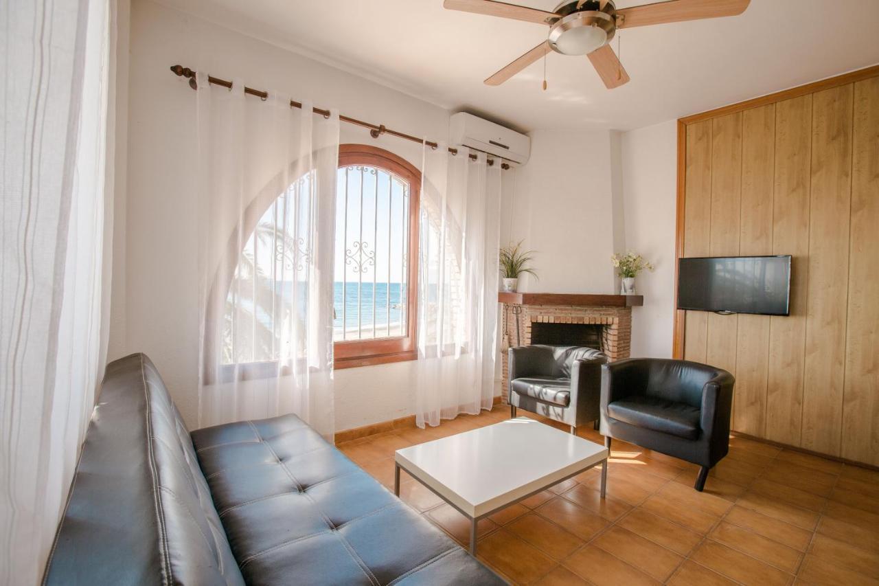 Apartment Mistral Seafront Up. Vistas Al Mar Mont-roig del Camp